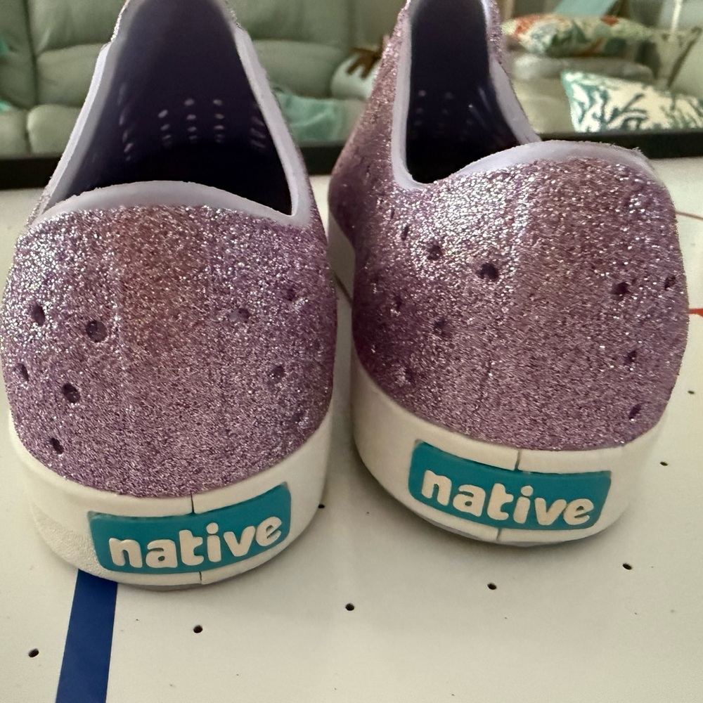 Native Kids Shoes - Glitter Purple 2